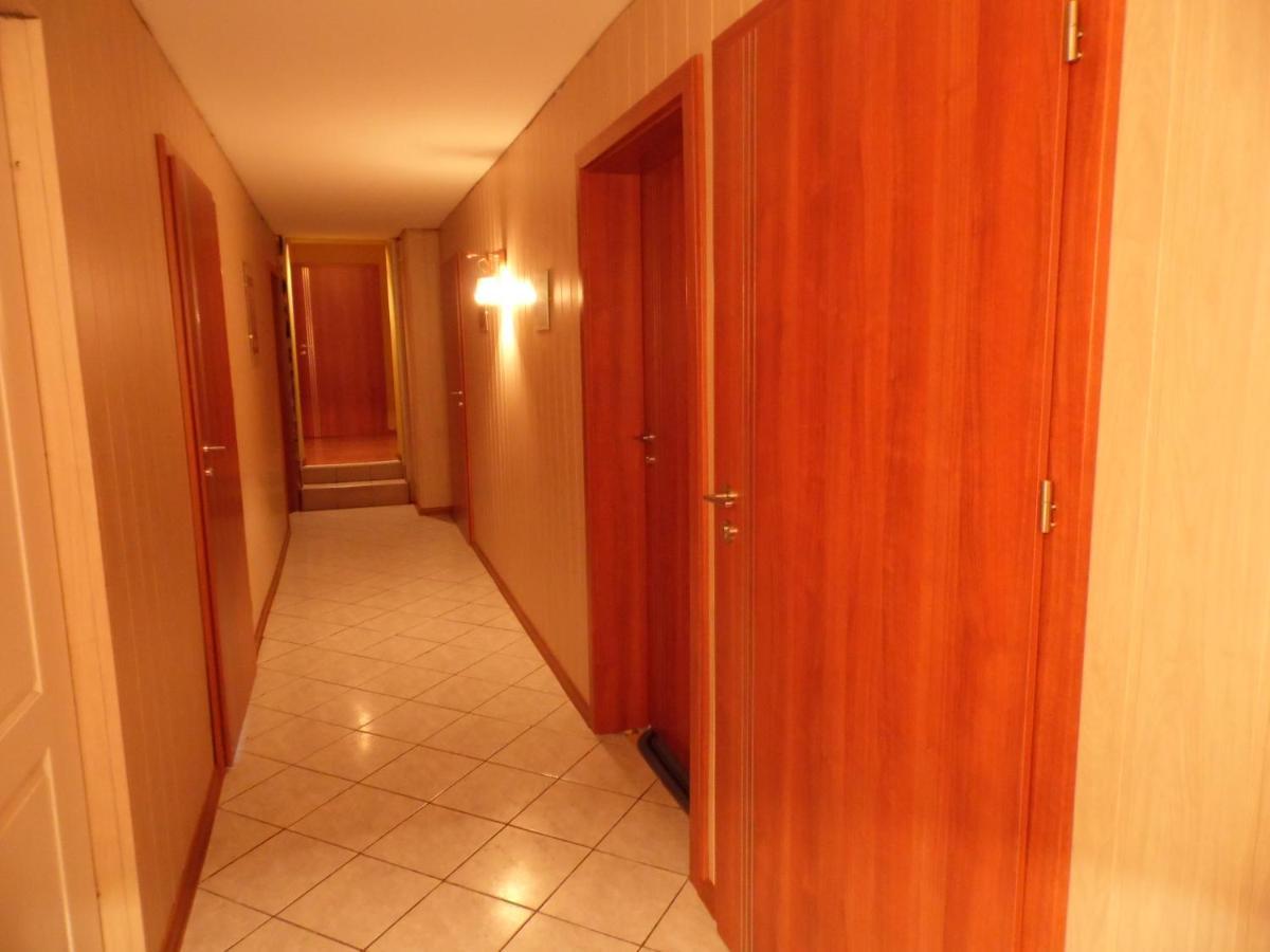 Bed and Breakfast Stajnia Pod Debem à Starachowice Extérieur photo